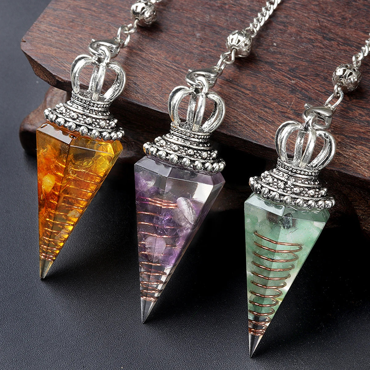 Natural Crystal Pendulum Hexagonal Cone Pendule Agate Quartz Chakras Amulet Pendulum Divination Balance Healing Home Decorations