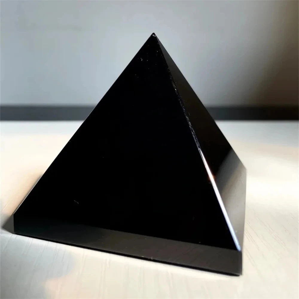 3-7Cm Natural Obsidian Pyramid Reiki Energy Stone Decorative Tabletop Decoration Living Room Mineral Triangle