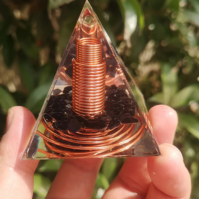 Energy Pyramid Orgonite Reiki Natural Amethyst Peridot Reiki Chakra Meditation Tool Room Decor Crystal Gifts Pyramid